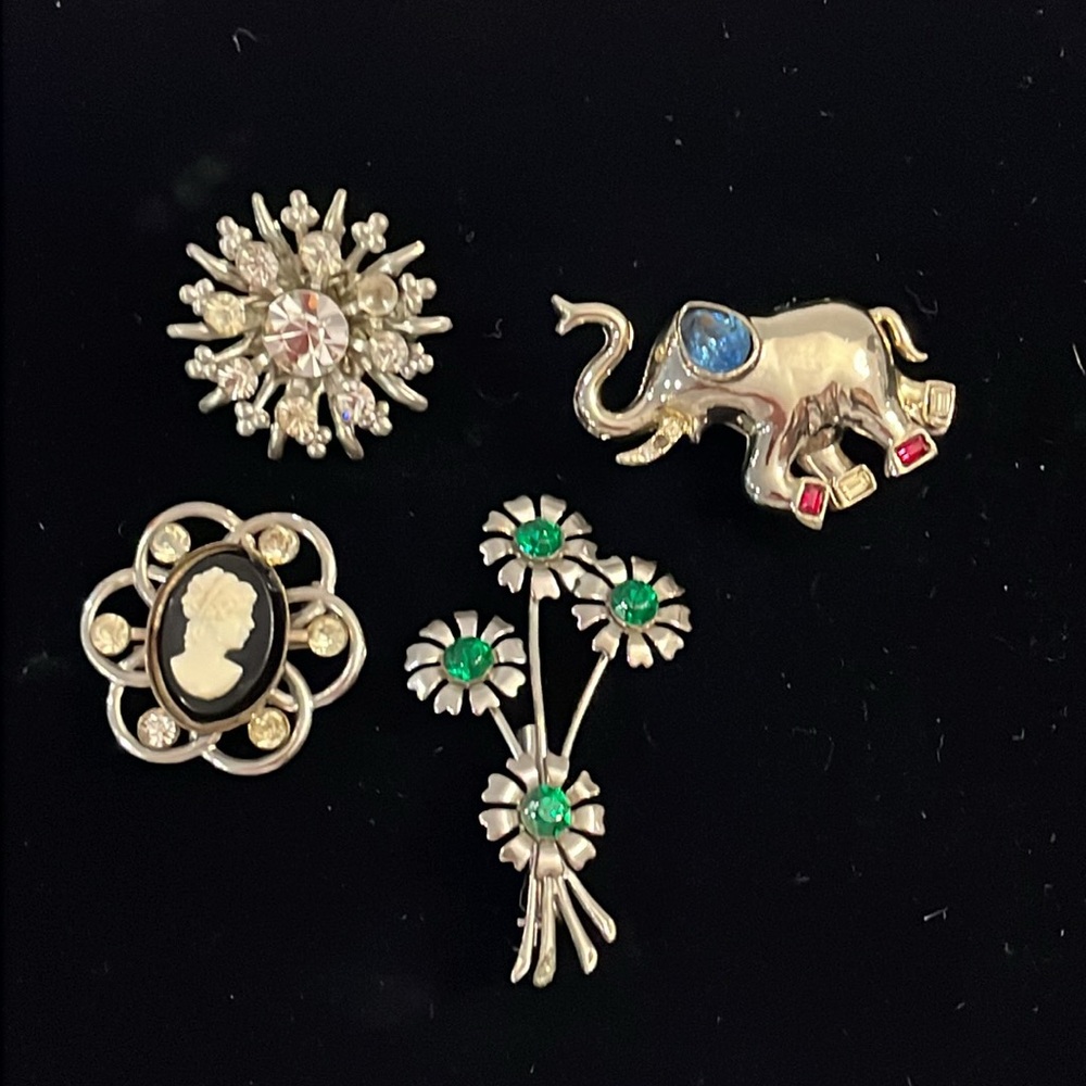 4 Assorted Vintage Pins. Elephant, Star Burst, Cameo, Flower.